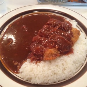 カツカレーがなんと500円！上野のカレー専門店「クラウンエース」