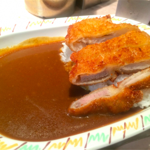 おそらく日本でもっとも安くカツカレーを食べられるお店が東京にあった！東京駅八重洲口のアルプス