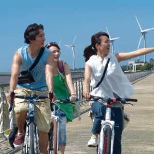 お疲れ女子必見！　台湾の空と風が心を癒すサイクリング・ロードムービー『南風』