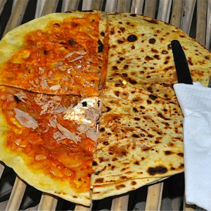 【世界のグルメ】チュニジア・トズールにあるベルベル人が作るピザがウマすぎる件