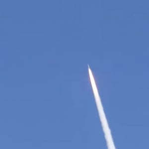 「はやぶさ2」打ち上げを空から撮影！ ロケットのワクワク感がヤバい