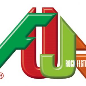 〈FUJI ROCK FESTIVAL’15〉開催決定、早割チケット詳細も発表