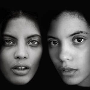 双子美女姉妹デュオIbeyi、デビュー・アルバムから新曲「Ghosts」MV公開