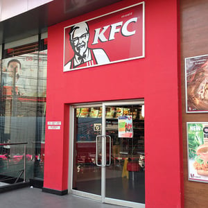 【タイレポート2015】タイ人は「KFC」で定食を食べる