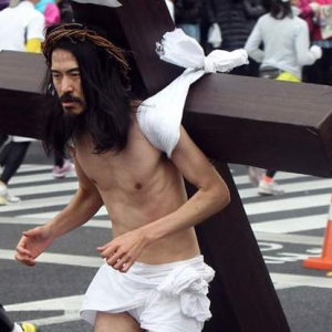 東京マラソン名物・キリストランナーことララバイ、今年は出場せず