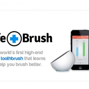 虫歯ゼロに!?磨き残しをピンポイントで教えてくれるスマート歯ブラシ「LifeBrush」