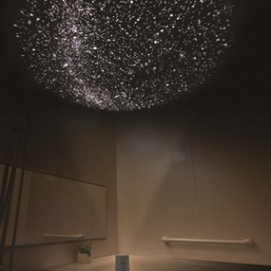 浴室を満天の星空に！　家庭用プラネタリウム『HOMESTAR AQUA』に甘いチョコ色が登場