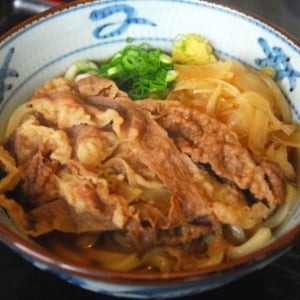 石臼ひきの地粉１００パーセントとプレミアム和牛　高松　いしうす庵のうどんを食してみた