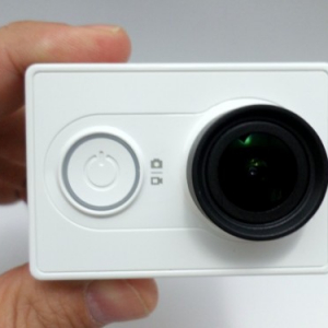 【動画アリ】こんなに安いのにフルハイビジョン1080p/60fps？超激安・超小型アクションカメラ『Xiaomi YiCamera』開封の儀！