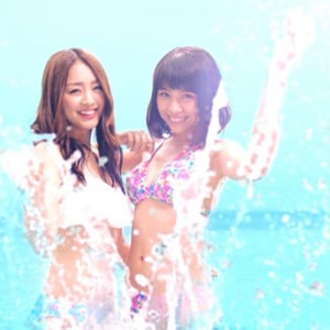 SUPER☆GiRLS イトーヨーカドー「恋・水着」新TVCMで水着姿披露 使用楽曲は「イッチャって♪ ヤッチャって♪」