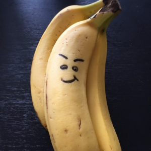 無駄にせずに、バナナであそぼう。